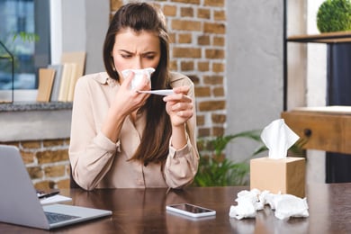4 Ways to Avoid Getting Sick at Work